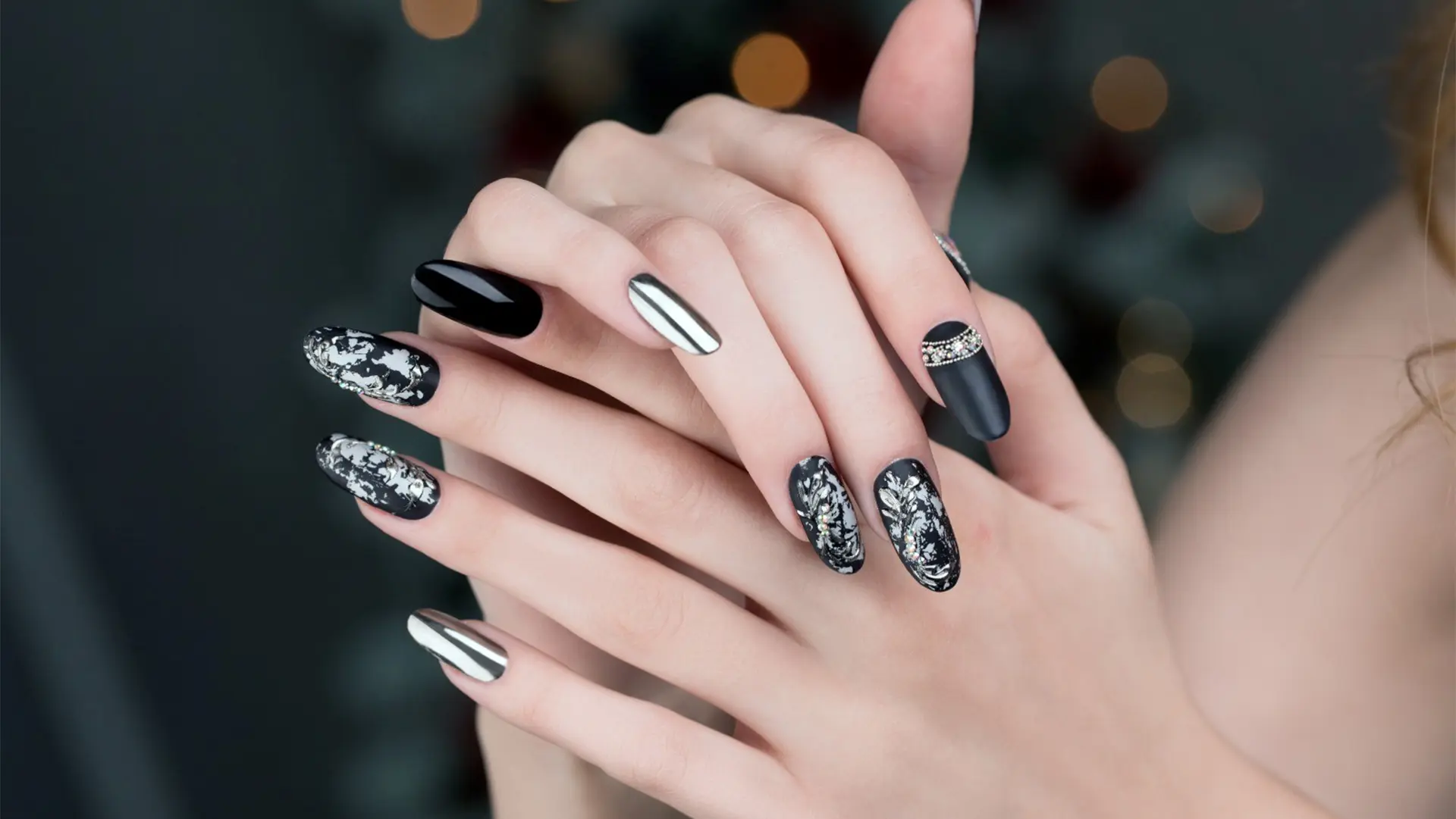 Çakmaklı Protez Tırnak